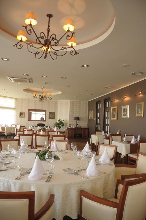 Hotel Srbija Вршац Экстерьер фото