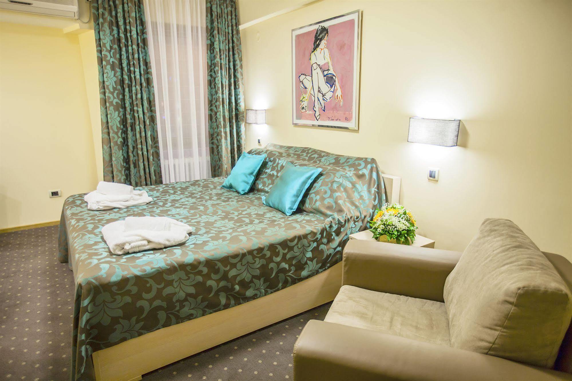 Hotel Srbija Вршац Экстерьер фото